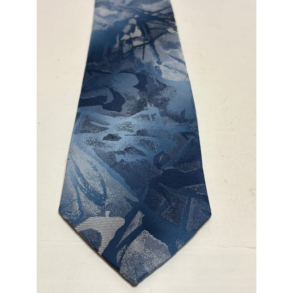 Wembley Mens Necktie Blue Abstract Art Silky Pattern Designer Neck Wear Tie 3.75